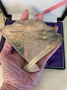 Vintage Rare 1950s Japanese Sterling Silver & Gold Fan Shaped Ladies Compact